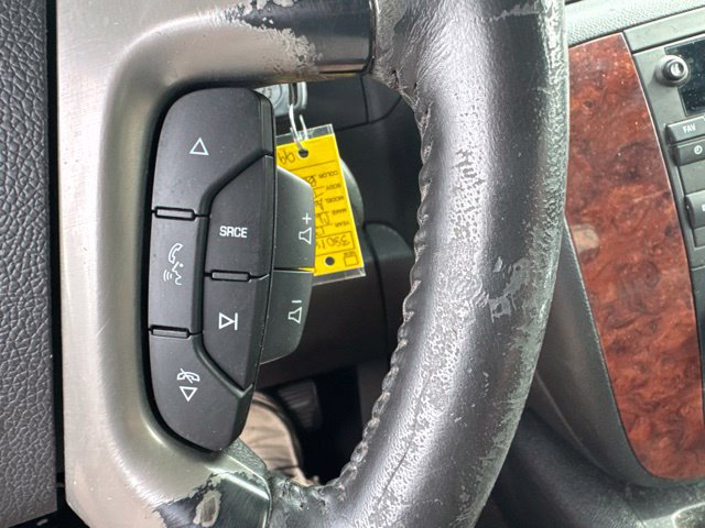 Used 2013 Chevrolet Avalanche LS w/ All-Star Edition AWD/4WD image 21