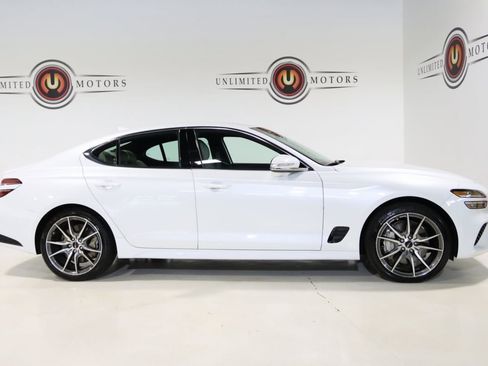 Used 2024 Genesis G70 2.5T image 28