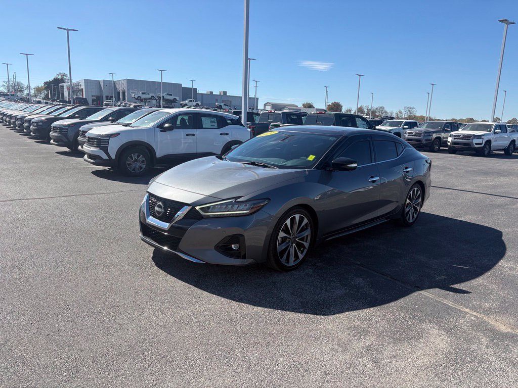 Used 2023 Nissan Maxima Platinum w/ Sport Mat Group FWD image 9