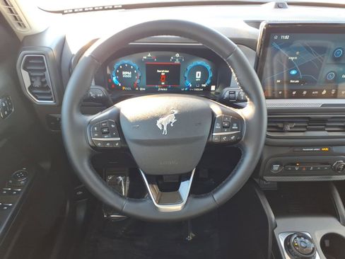 Used 2025 Ford Bronco Sport Outer Banks w/ Outer Banks Tech Package+ image 14