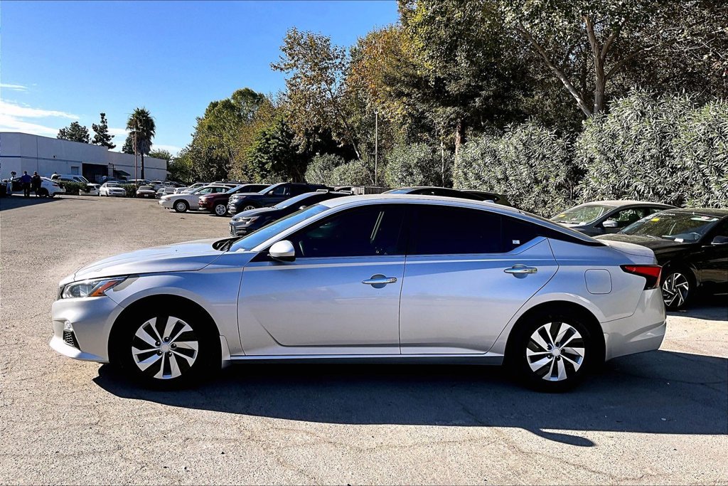 Used 2019 Nissan Altima 2.5 S FWD image 10