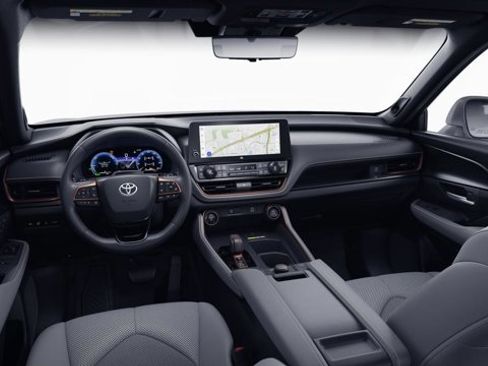 New 2026 Toyota Grand Highlander AWD Hybrid image 18