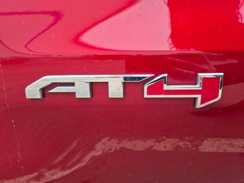 Used 2021 GMC Sierra 1500 AT4 w/ AT4 Preferred Package image 10