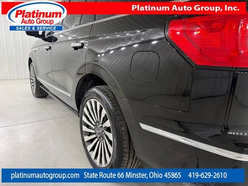 Used 2018 Lincoln Navigator Reserve w/ Technology Package AWD/4WD image 47