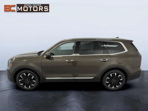 Used 2023 Kia Telluride SX X-Pro image 3
