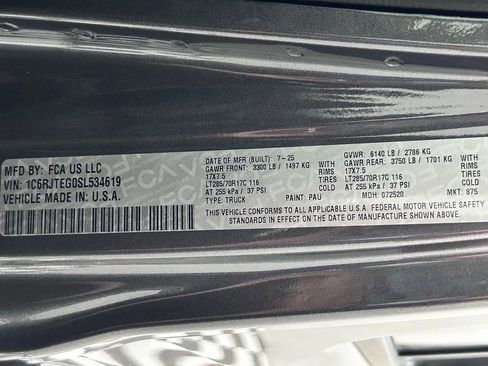 New 2025 Jeep Gladiator Mojave image 29