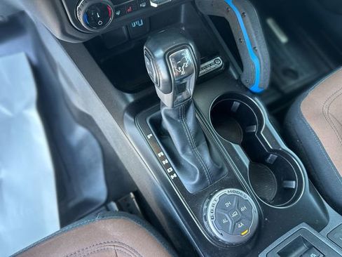 Used 2022 Ford Bronco Outer Banks AWD/4WD image 21