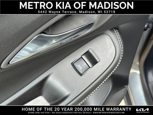 Used 2026 Buick Encore GX Avenir w/ Avenir Convenience Package AWD/4WD image 32