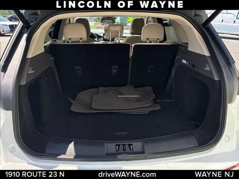 Certified 2022 Lincoln Corsair AWD w/ Premium Package image 7