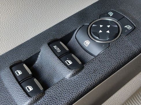 Used 2018 Ford EcoSport S FWD image 27