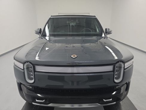 Used 2023 Rivian R1S Adventure AWD/4WD image 8