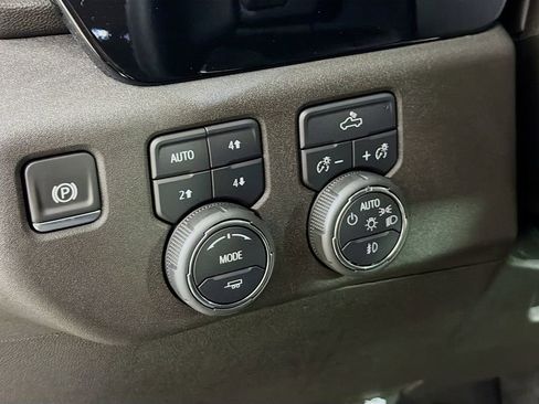 Used 2024 Chevrolet Silverado 1500 RST w/ Convenience Package II AWD/4WD image 11