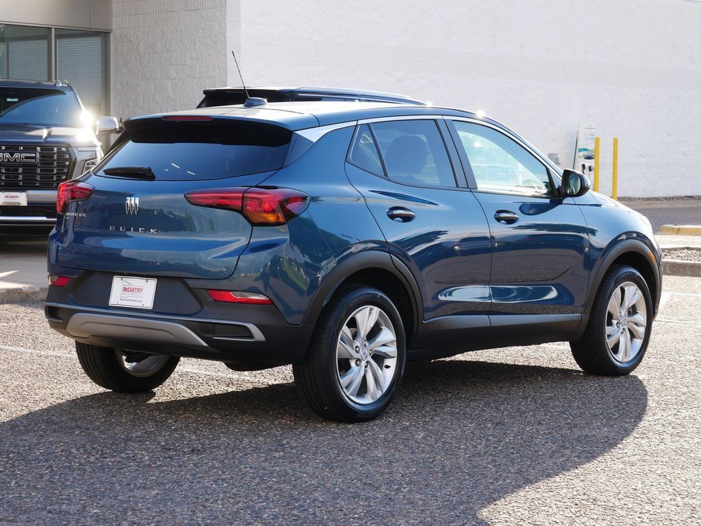 Used 2024 Buick Encore GX Preferred AWD/4WD image 3