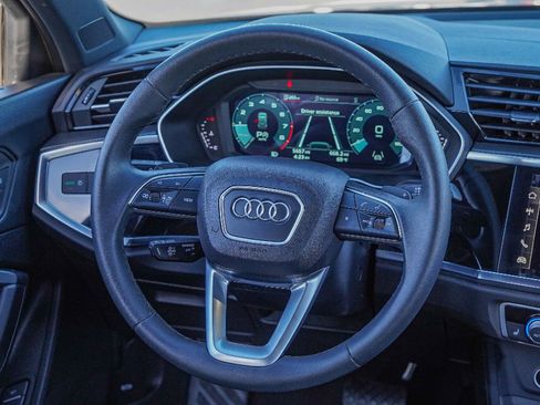 Certified 2025 Audi Q3 2.0T Premium w/ Convenience Package image 26