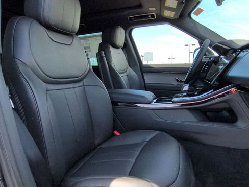 New 2026 Land Rover Range Rover Sport Dynamic SE AWD/4WD image 26