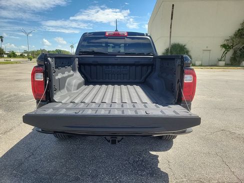 Used 2026 GMC Canyon Elevation w/ Convenience Package RWD image 9