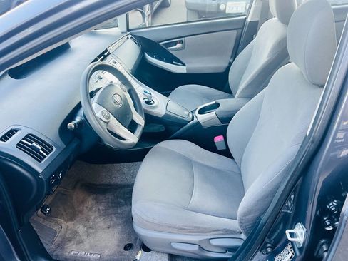 Used 2012 Toyota Prius Three FWD image 15