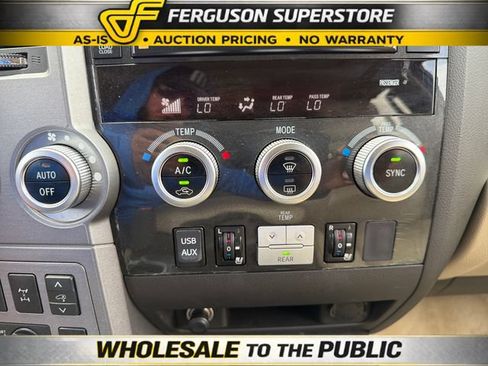 Used 2011 Toyota Sequoia Platinum AWD/4WD image 14