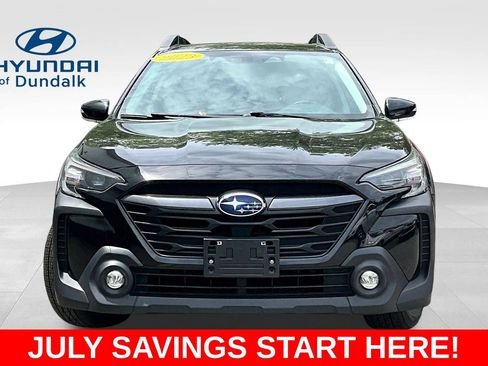Used 2023 Subaru Outback Premium AWD/4WD image 2