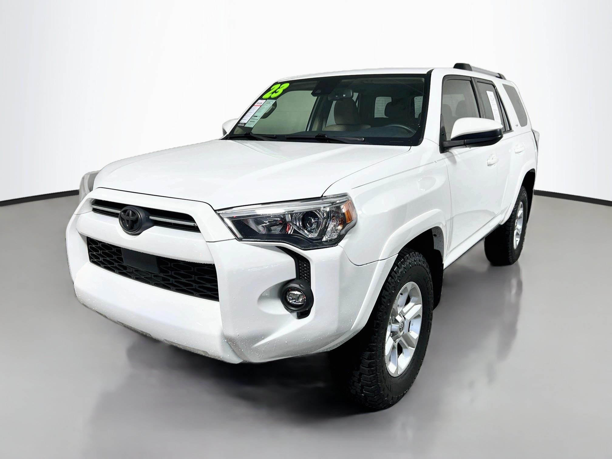 Used 2023 Toyota 4Runner SR5 AWD/4WD image 10