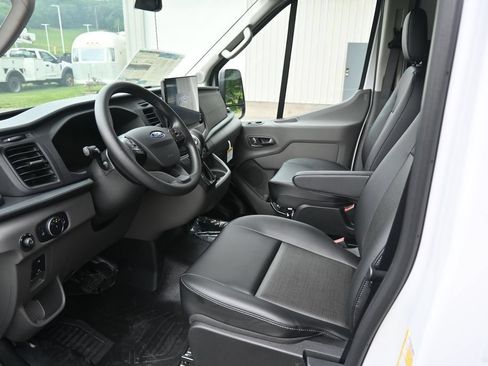 New 2026 Ford Transit 250 148 Medium Roof Extended AWD image 12