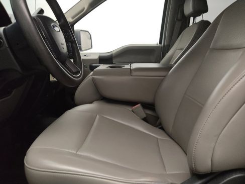 Used 2019 Ford F150 XL w/ Equipment Group 101A Mid AWD/4WD image 17