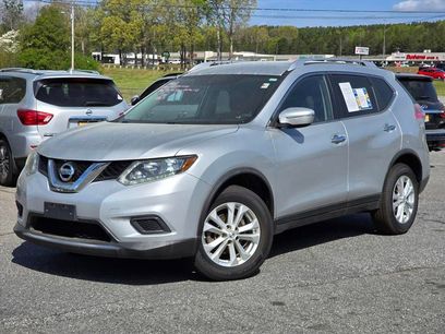 Used 2015 Nissan Rogue SV