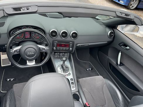 Used 2008 Audi TT 2.0T FWD image 9