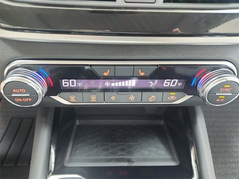 New 2025 Nissan Altima 2.5 SR w/ SR Premium Package image 31