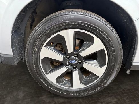 Used 2018 Subaru Forester 2.5i Premium AWD/4WD image 42