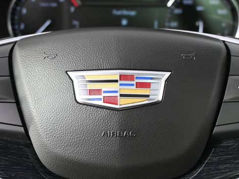 Used 2023 Cadillac XT5 Premium Luxury AWD/4WD image 37