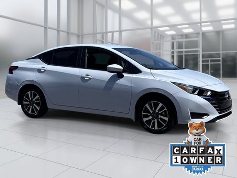 Certified 2024 Nissan Versa SV w/ Trunk Package FWD image 8