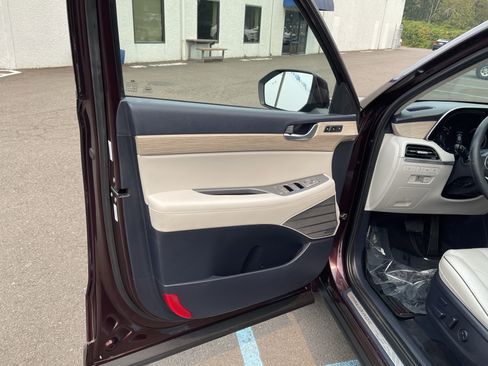 Used 2021 Hyundai Palisade Limited AWD/4WD image 17