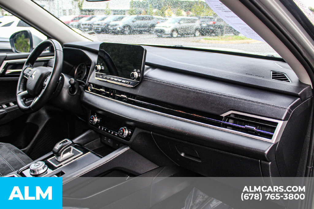 Used 2024 Mitsubishi Outlander SE FWD image 26
