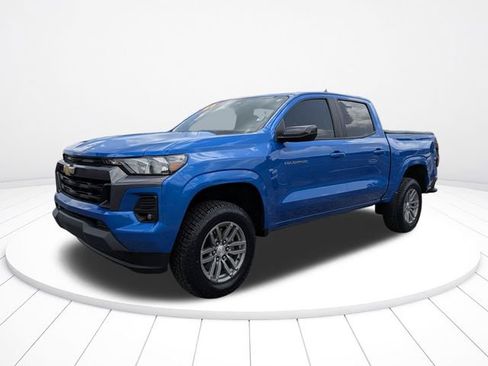 Used 2023 Chevrolet Colorado LT w/ LT Convenience Package II RWD image 7