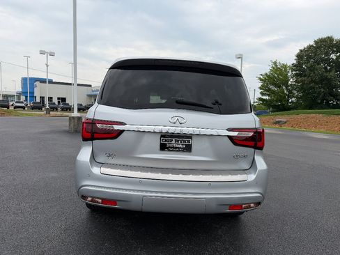 Used 2019 INFINITI QX80 Luxe AWD/4WD image 6