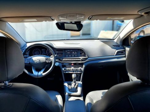 Used 2019 Hyundai Elantra Limited w/ Cargo Package FWD image 40