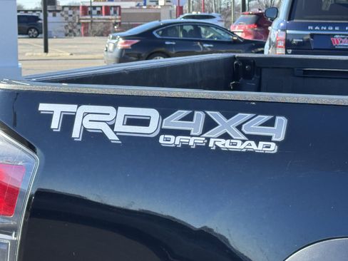 Used 2023 Toyota Tacoma TRD Off-Road image 42