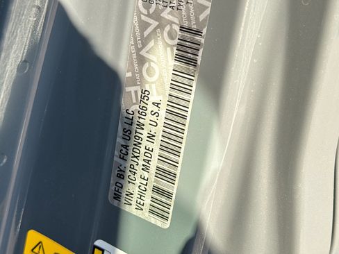 New 2026 Jeep Wrangler Unlimited Sport image 25