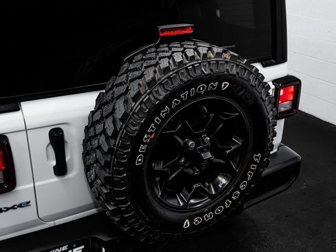Used 2023 Jeep Wrangler Unlimited w/ Cold Weather Group AWD/4WD image 15