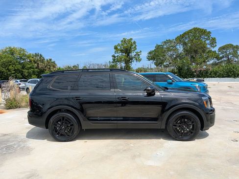 Certified 2024 Kia Telluride SX Prestige X-Line AWD/4WD image 9