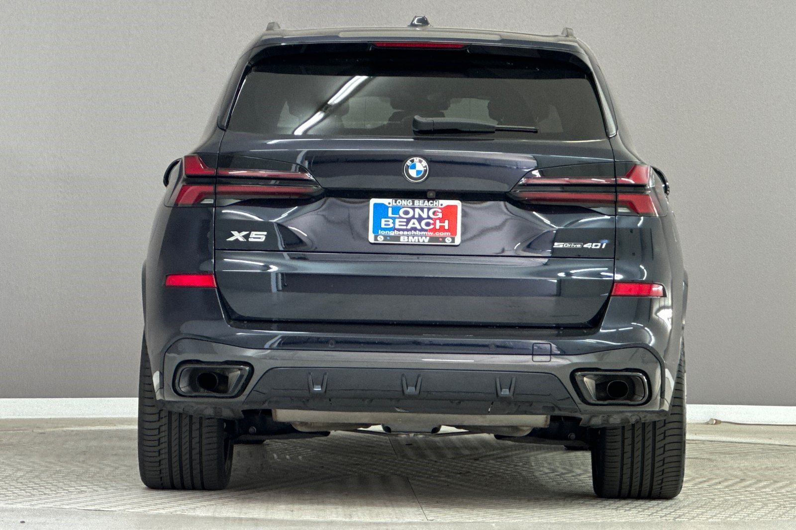 Certified 2024 BMW X5 sDrive40i w/ M Sport Package RWD image 9