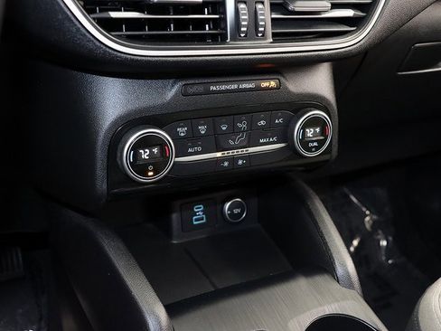 Used 2021 Ford Escape SE w/ Convenience Package image 19