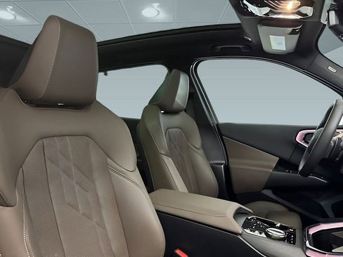 Used 2025 BMW X3 xDrive30i w/ Convenience Package image 31