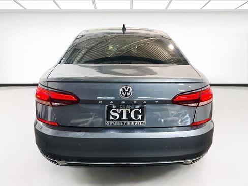Used 2021 Volkswagen Passat 2.0T S FWD image 5