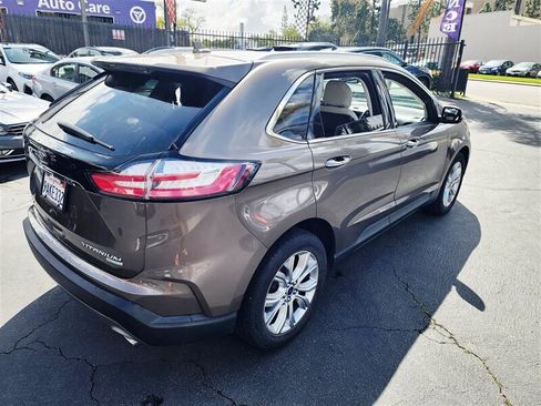 Used 2019 Ford Edge Titanium w/ Cargo Accessory Package image 3