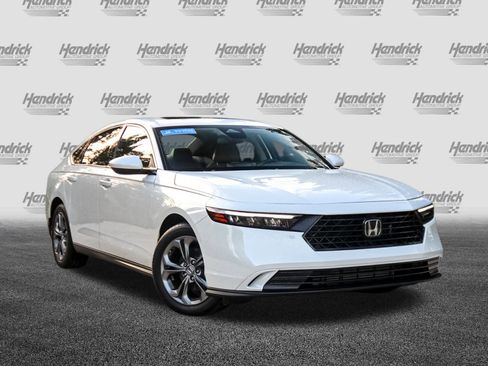 Used 2024 Honda Accord EX image 2