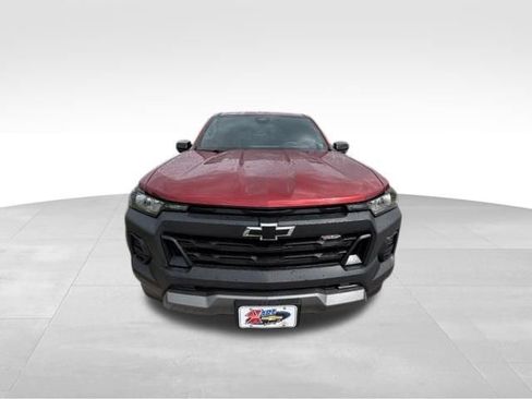 Certified 2024 Chevrolet Colorado Trail Boss w/ Advanced Trailering Package AWD/4WD image 2