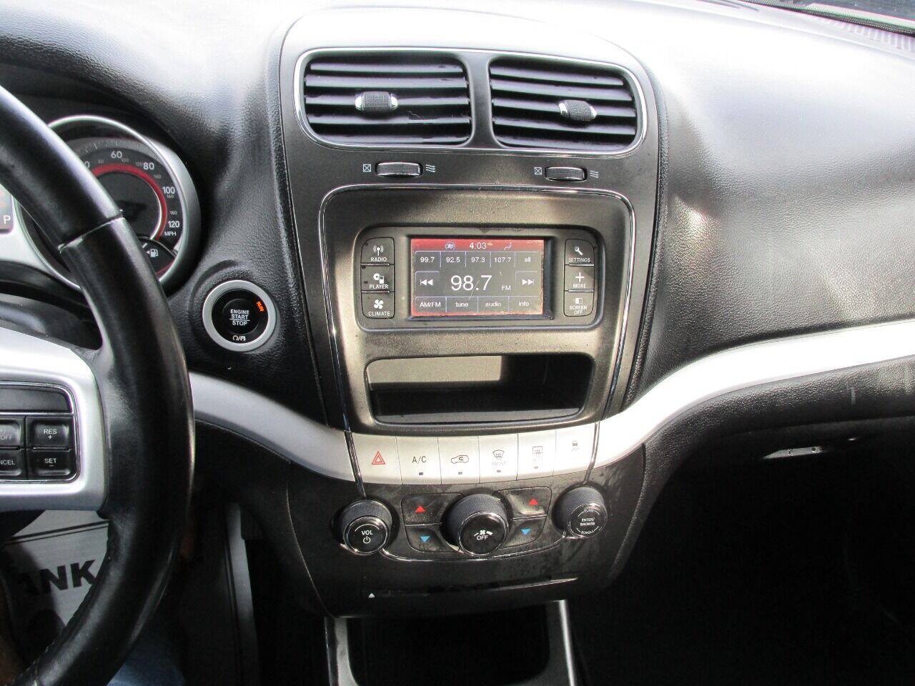 Used 2017 Dodge Journey SE w/ Flexible Seating Group FWD image 55