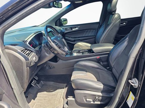 Used 2019 Ford Edge ST w/ Equipment Group 401A AWD/4WD image 17
